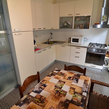 Sea Apartment In The Center Of Levanto - 5 Terre Kültér fotó